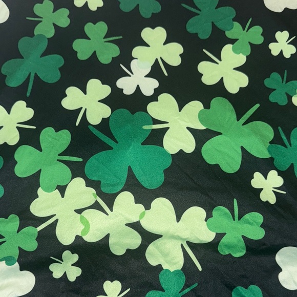 Shamrock Print V-Neck Dress - Picture 3 of 4